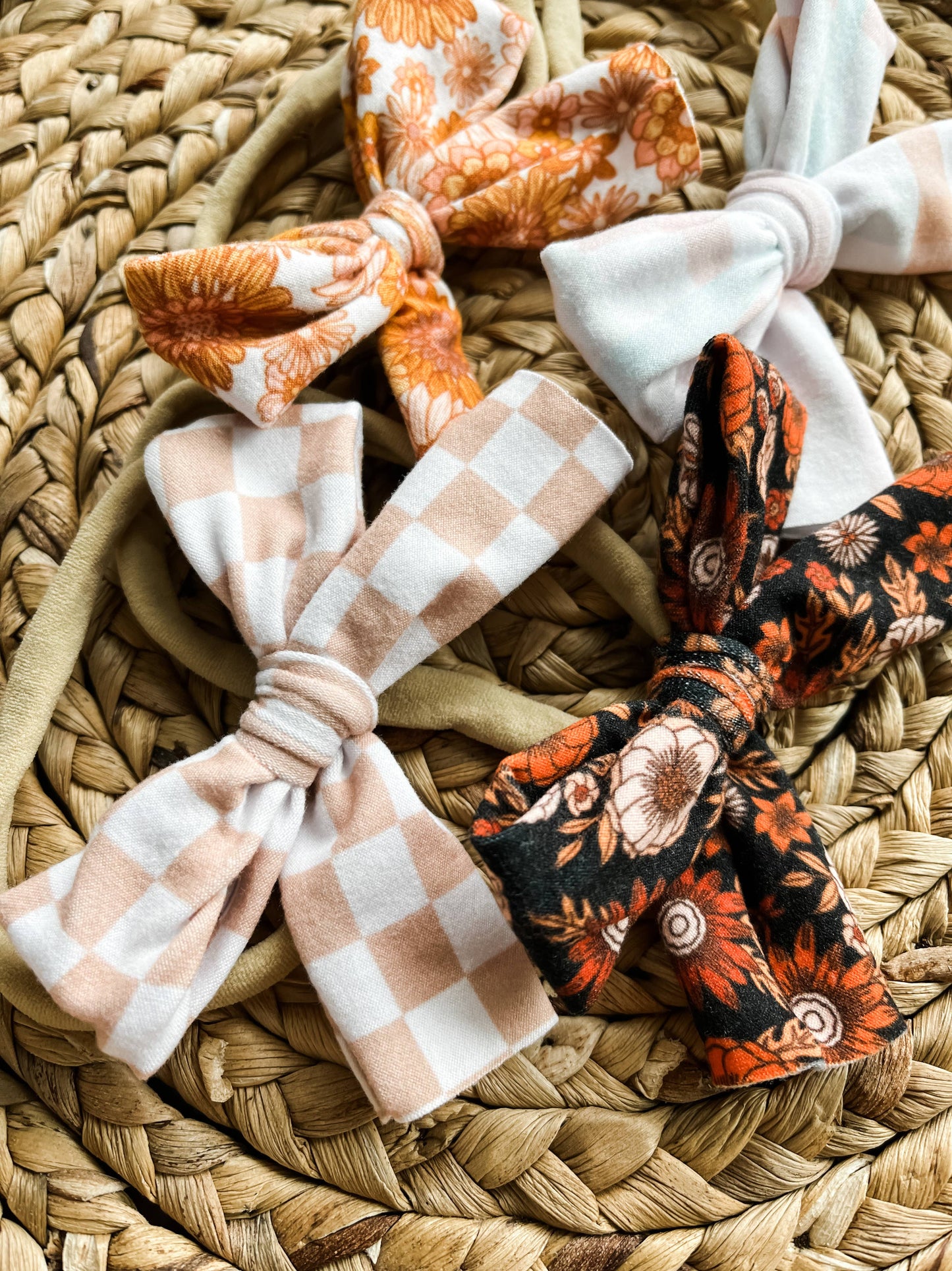 Simple Baby Bow Headbands: Pastel Plaid
