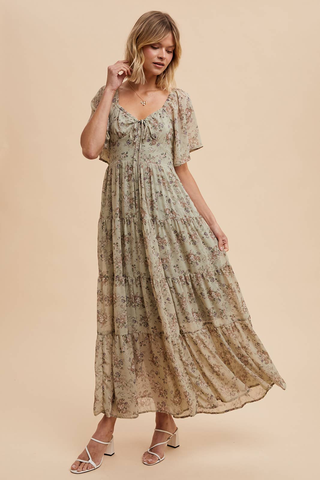 Delanie Ditsy Floral Maxi Dress